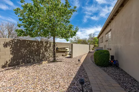 Exterior - 6563 S Legend Ct, Gilbert, AZ 85298 photo 19 of 28