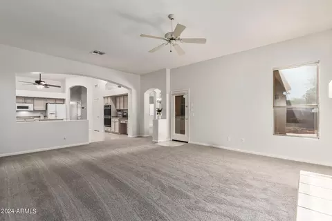 Living - 904 E Constitution Dr, Gilbert, AZ 85296 photo 2 of 4