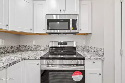 Kitchen - 58 S Rainbow Dr, Payson, AZ 85541 photo 6 of 8
