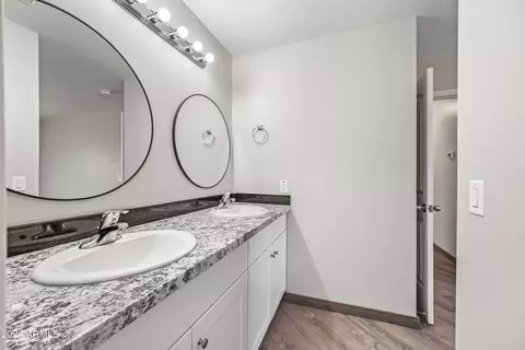 Bath - 58 S Rainbow Dr, Payson, AZ 85541 photo 2 of 4