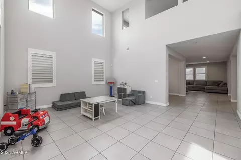 Living - 9803 E Radioactive Dr, Mesa, AZ 85212 photo 1 of 8