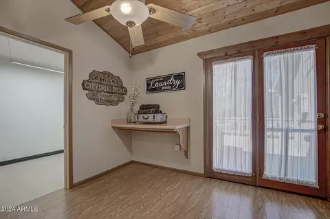 Bedroom - 3981 N Mistletoe Dr, Pine, AZ 85544 photo 3 of 7