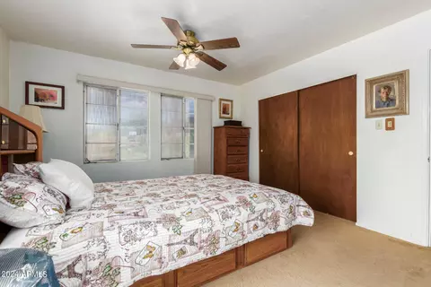 Bedroom - 1202 E Shangri La Rd, Phoenix, AZ 85020 photo 3 of 5