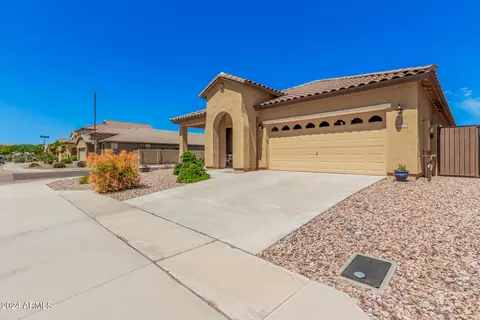 11828 W Jessie Ln, Sun City, AZ 85373