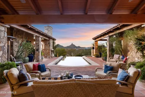 10769 E Pinnacle Peak Rd, Scottsdale, AZ 85255