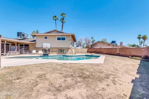 Exterior - 401 E Carson Dr, Tempe, AZ 85282 photo 6 of 18