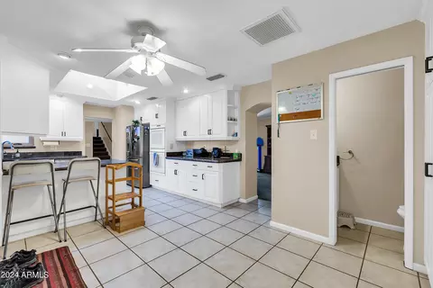 Kitchen - 401 E Carson Dr, Tempe, AZ 85282 photo 1 of 4