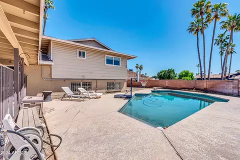 Exterior - 401 E Carson Dr, Tempe, AZ 85282 photo 11 of 18