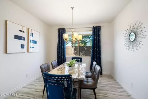 Dining - 1067 E Oriole Dr, Gilbert, AZ 85297 photo 2 of 4