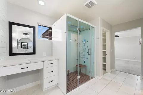 Bath - 1067 E Oriole Dr, Gilbert, AZ 85297 photo 4 of 4
