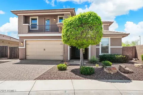 1067 E Oriole Dr, Gilbert, AZ 85297
