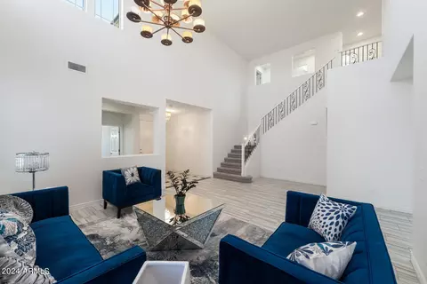 Living - 1067 E Oriole Dr, Gilbert, AZ 85297 photo 1 of 3