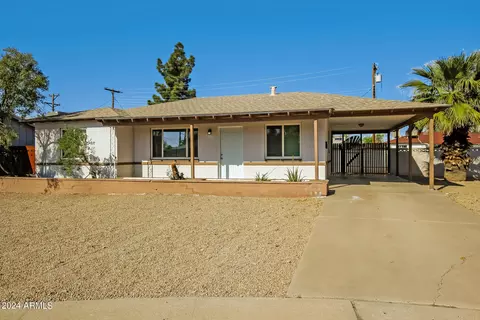 Exterior - 7318 N 20th Dr, Phoenix, AZ 85021 photo 3 of 5
