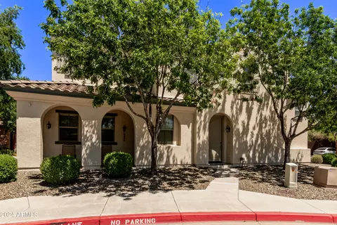 25905 N 53rd Dr, Phoenix, AZ 85083