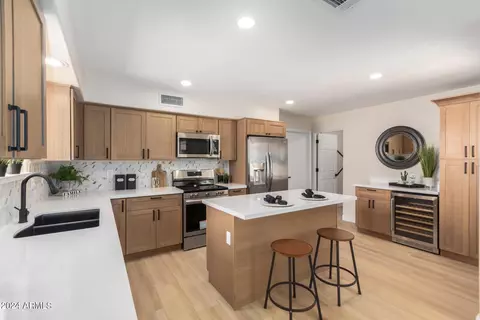 9918 E Donegal Ct, Sun Lakes, AZ 85248