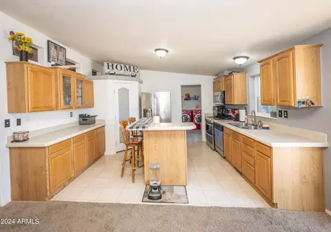 2051 E Villa Rita Dr, Phoenix, AZ 85022 photo 9