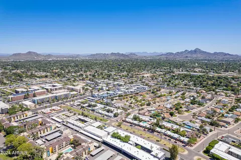 View/Area - 6710 N 16th Dr, Phoenix, AZ 85015 photo 5 of 7