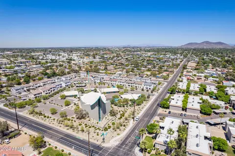 View/Area - 6710 N 16th Dr, Phoenix, AZ 85015 photo 7 of 7