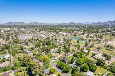 View/Area - 6710 N 16th Dr, Phoenix, AZ 85015 photo 4 of 7