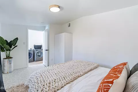 Bedroom - 6710 N 16th Dr, Phoenix, AZ 85015 photo 8 of 9