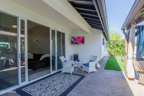Exterior - 4814 E Indianola Ave, Phoenix, AZ 85018 photo 8 of 10