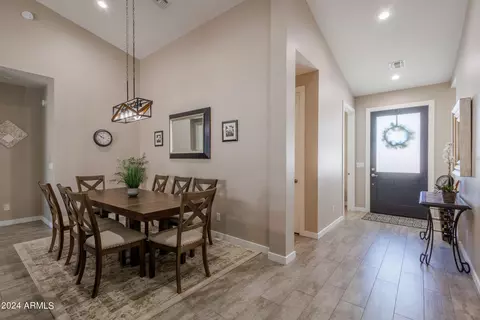 Dining - 4814 E Indianola Ave, Phoenix, AZ 85018 photo 3 of 3