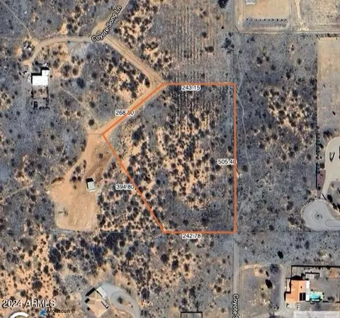 Bath - 10133 E Vineyard Dr, Hereford, AZ 85615 photo 3 of 3