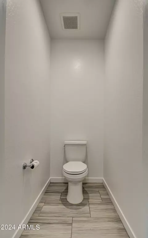 Bath - 2548 S Reavis Falls Rd, Apache Junction, AZ 85119 photo 4 of 7