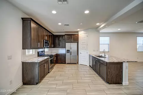 Kitchen - 2548 S Reavis Falls Rd, Apache Junction, AZ 85119 photo 2 of 6