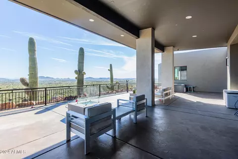 Exterior - 504 E Linda Ln, Phoenix, AZ 85086 photo 4 of 9