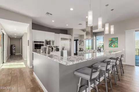 Kitchen - 504 E Linda Ln, Phoenix, AZ 85086 photo 2 of 6