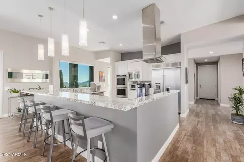 Kitchen - 504 E Linda Ln, Phoenix, AZ 85086 photo 1 of 6