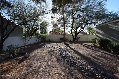 Exterior - 4601 E Desert Cove Ave, Phoenix, AZ 85028 photo 23 of 25