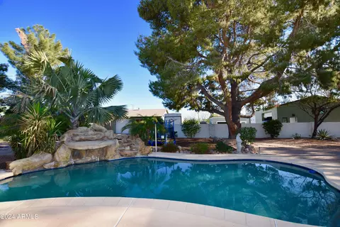 Exterior - 4601 E Desert Cove Ave, Phoenix, AZ 85028 photo 19 of 25