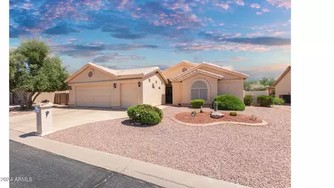10315 E Coopers Hawk Dr, Sun Lakes, AZ 85248