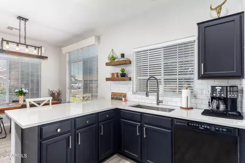 Kitchen - 1073 W Juniper Ave, Gilbert, AZ 85233 photo 3 of 5