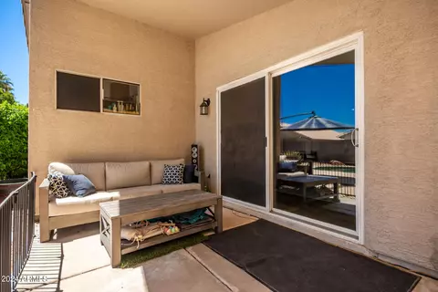 Exterior - 1073 W Juniper Ave, Gilbert, AZ 85233 photo 4 of 11