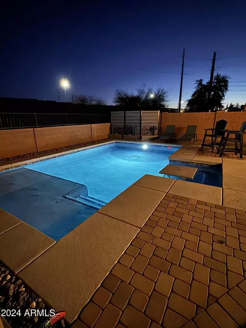 Exterior - 4121 E Redwood Ln, Phoenix, AZ 85048 photo 10 of 10