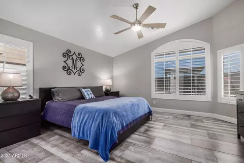 Bedroom - 4121 E Redwood Ln, Phoenix, AZ 85048 photo 1 of 7