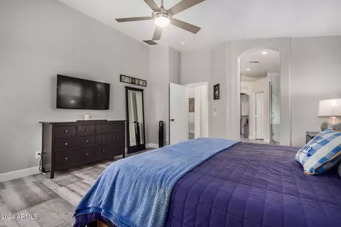 Bedroom - 4121 E Redwood Ln, Phoenix, AZ 85048 photo 3 of 7