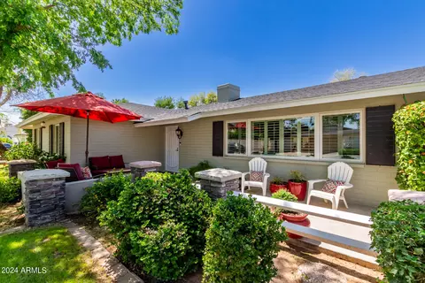 Exterior - 3312 N 48th Pl N, Phoenix, AZ 85018 photo 4 of 15