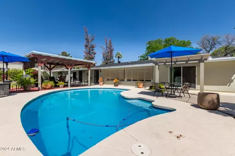 Exterior - 3312 N 48th Pl N, Phoenix, AZ 85018 photo 10 of 15
