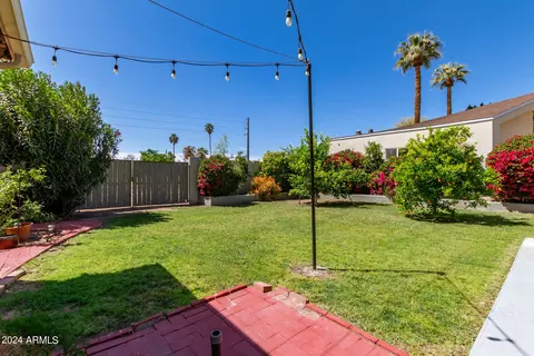 Exterior - 3312 N 48th Pl N, Phoenix, AZ 85018 photo 13 of 15