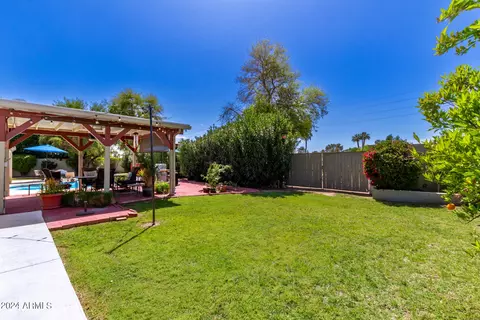 Exterior - 3312 N 48th Pl N, Phoenix, AZ 85018 photo 15 of 15
