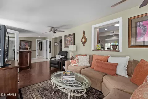 Living - 3312 N 48th Pl N, Phoenix, AZ 85018 photo 6 of 6