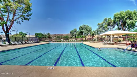 Exterior - 4136 E Thistle Landing Dr, Phoenix, AZ 85044 photo 18 of 21