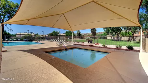 Exterior - 4136 E Thistle Landing Dr, Phoenix, AZ 85044 photo 19 of 21