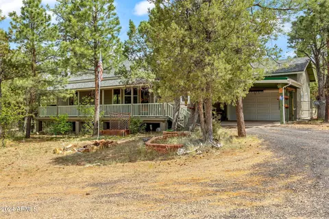 2033 Jones Pass, Overgaard, AZ 85933