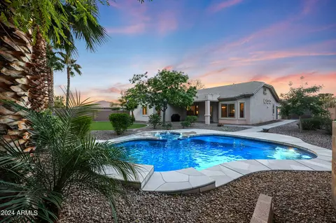 6653 S Teresa Dr, Chandler, AZ 85249
