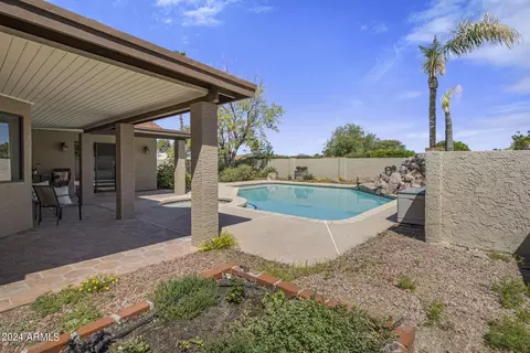 Exterior - 1112 E Le Marche Ave, Phoenix, AZ 85022 photo 6 of 10